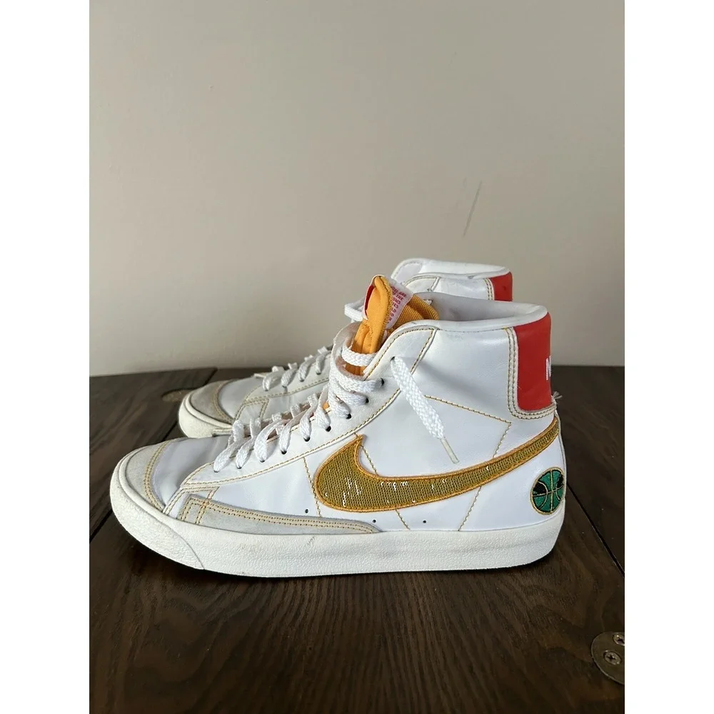 Size 6.5- Nike Blazer Mid '77‎ Vintage Roswell Rayguns 2021